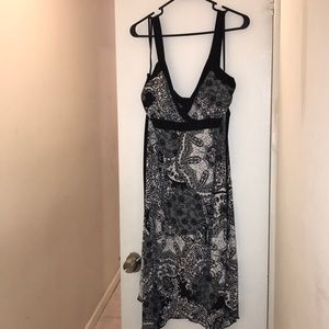 AGB Dresses - Women’s white & black evening dress AGB Dresses - Women’s white & black evening dress